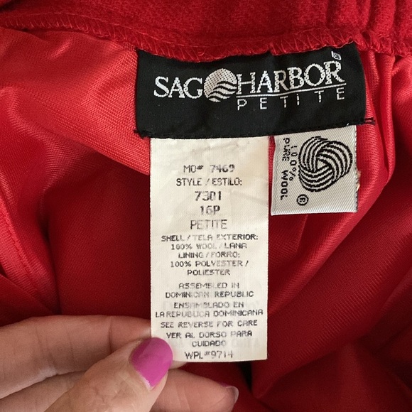 Vintage Sag Harbor Women's Size 10 100% Wool Solid Red Suit Set - Picture 4 of 7